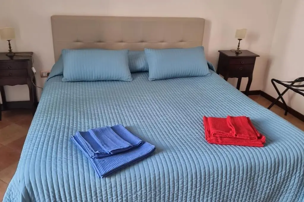 Casa Nostra A Chiaia Apartment Naples